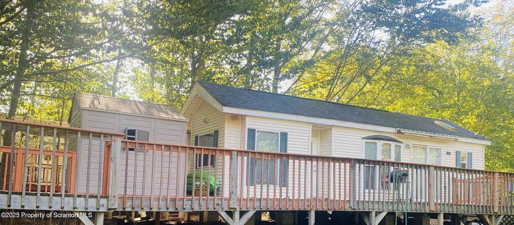 W699 Snowshoe Dr  