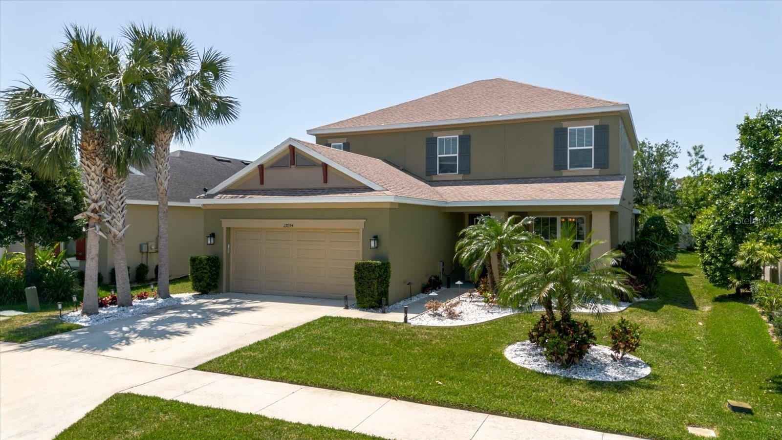 27094 CAROLINA ASTOR  