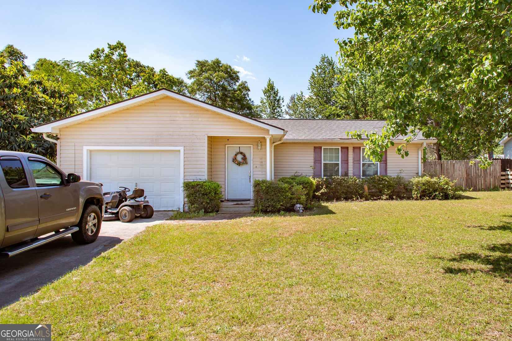 1621 Meadowood  