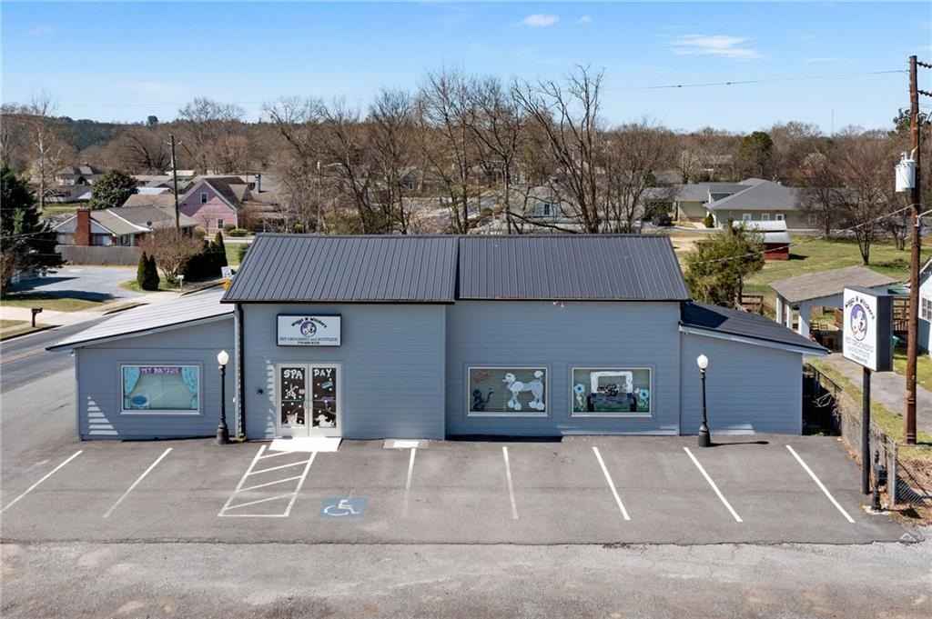 5701 Joe Frank Harris Pkwy NW  