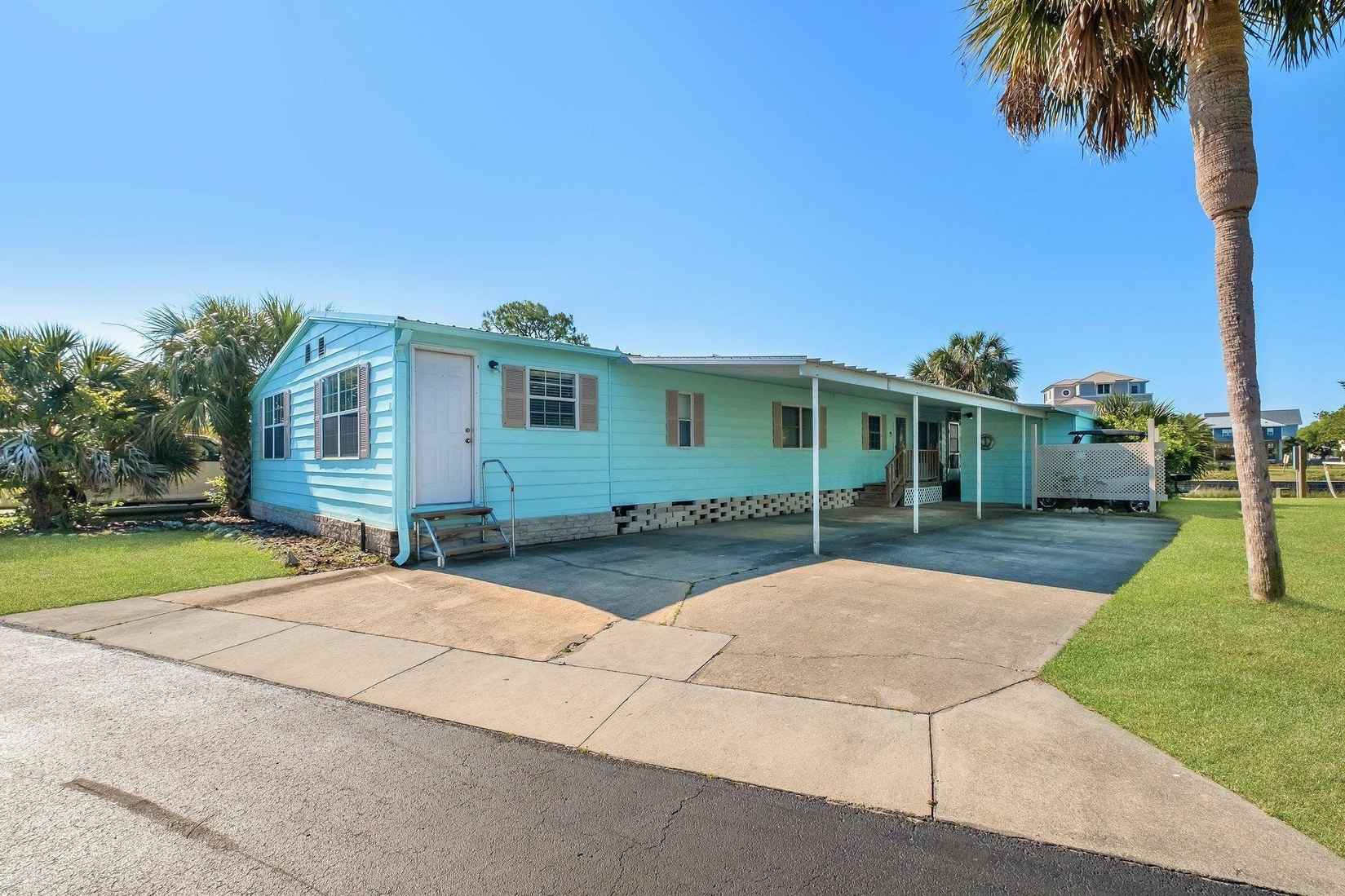 33 Janet Dr  