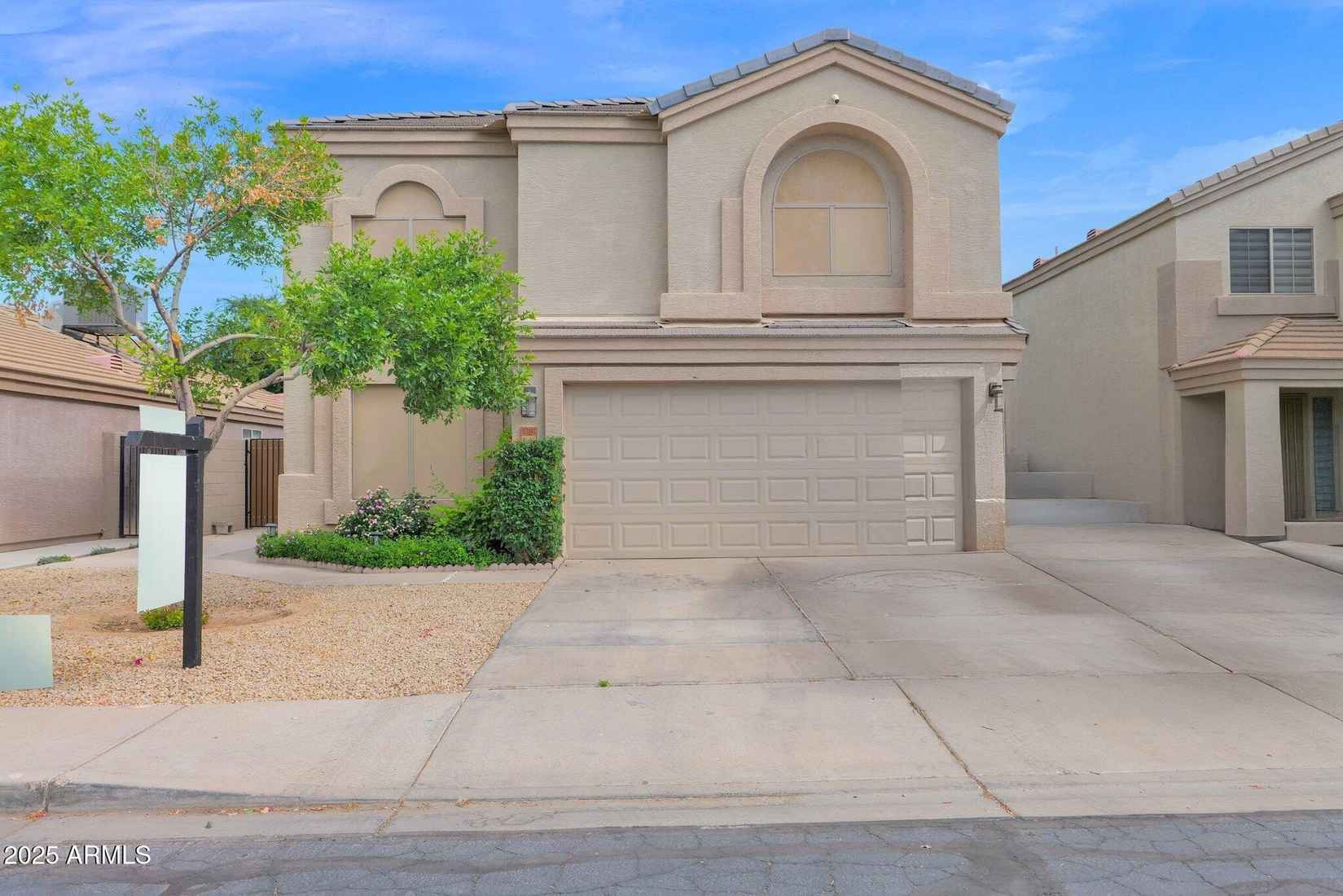 12841 W W VIA CAMILLE --  