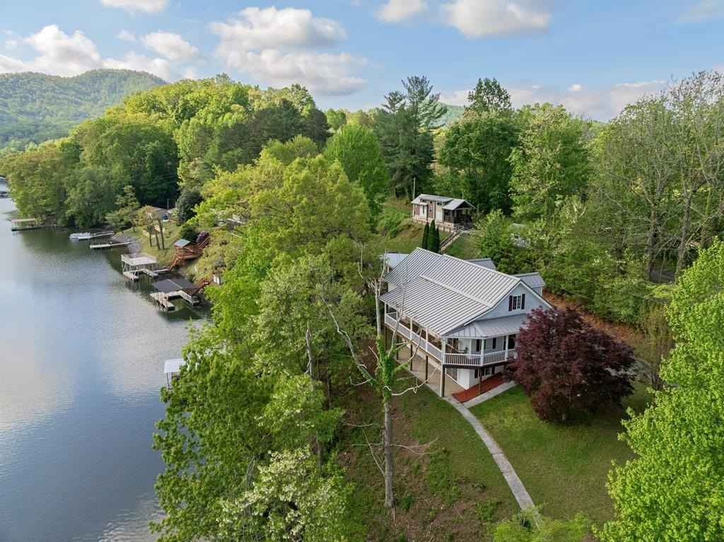 97 Kilmore Ln  