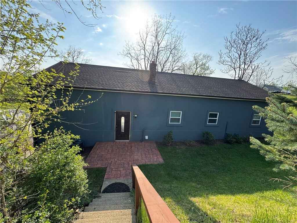 190 ORCHARD Ln  