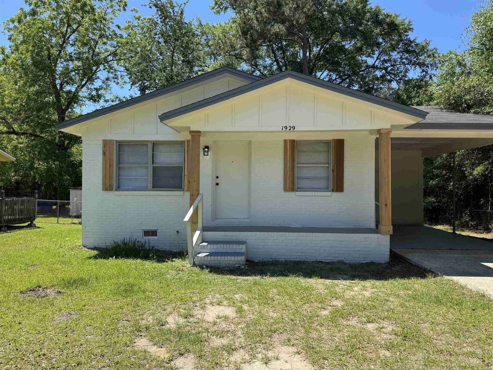 1929 Flagler St  