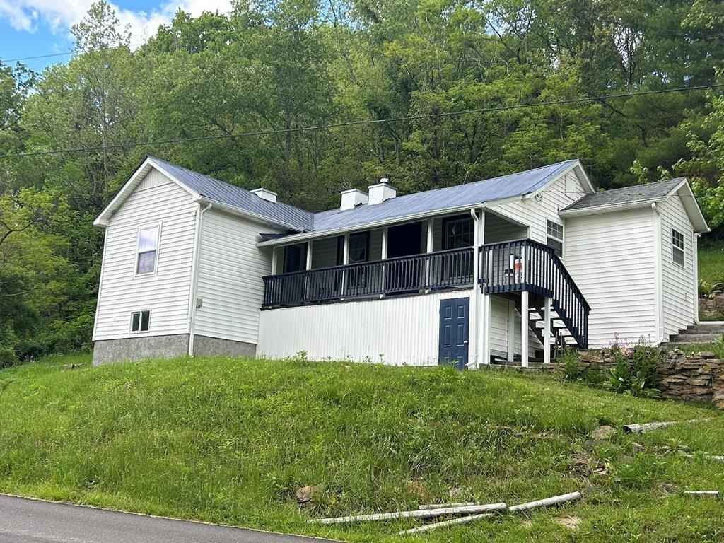 934 Greasy Crk Rd  