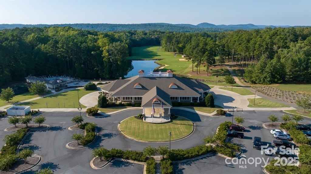 176 Shagbark Ct  