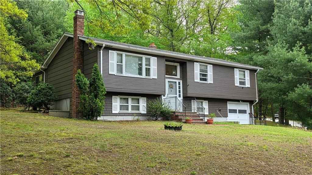 22 Winsor Ave  