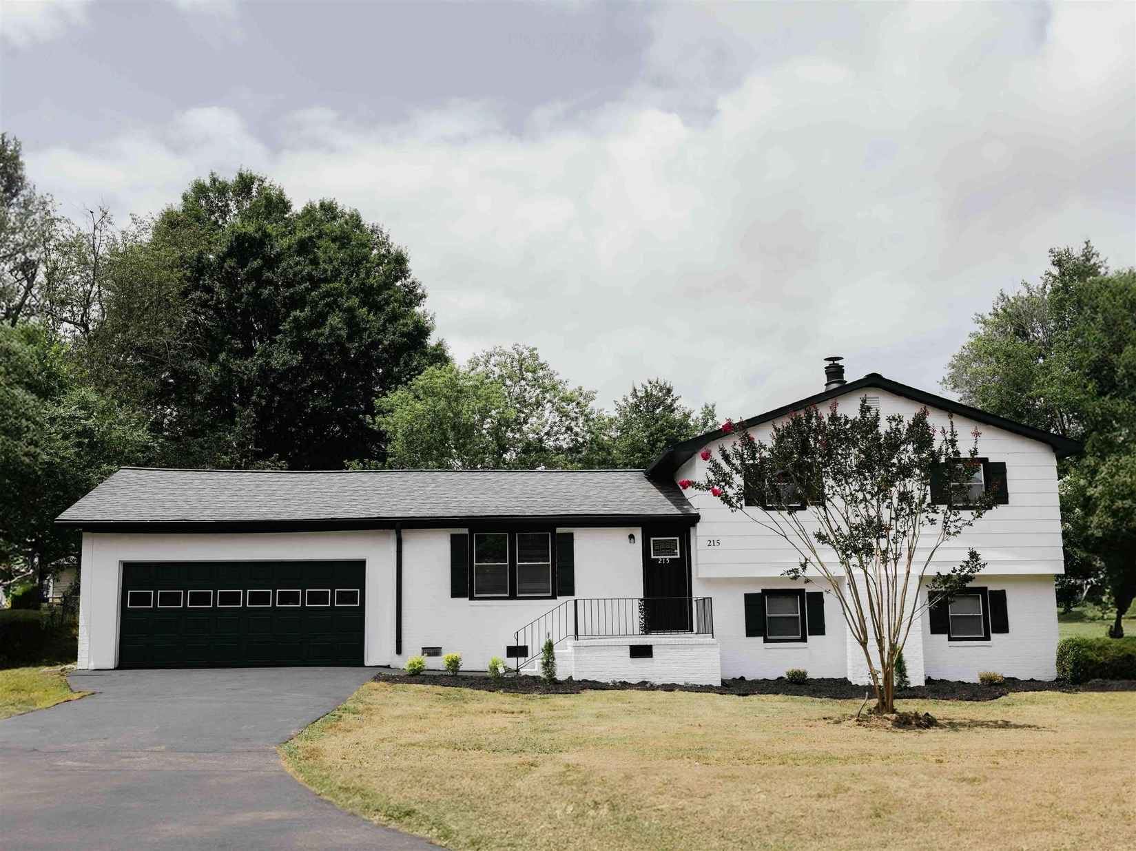 215 Blalock Rd Rd  