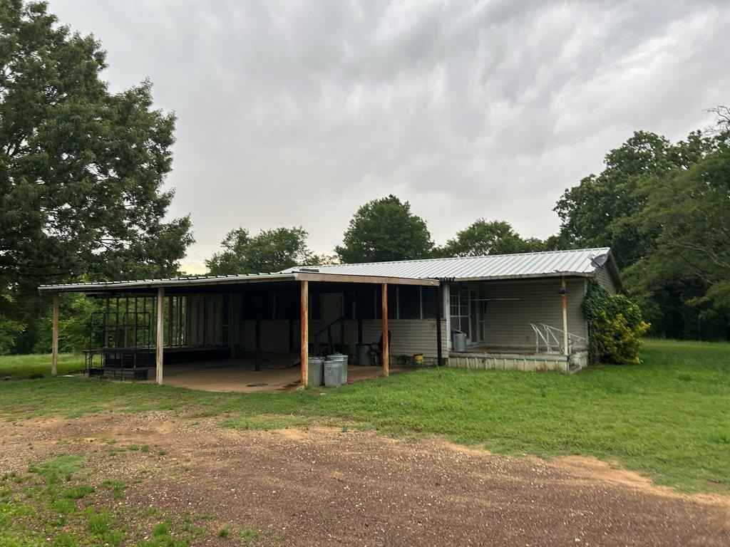 10229 S St Hwy 31  