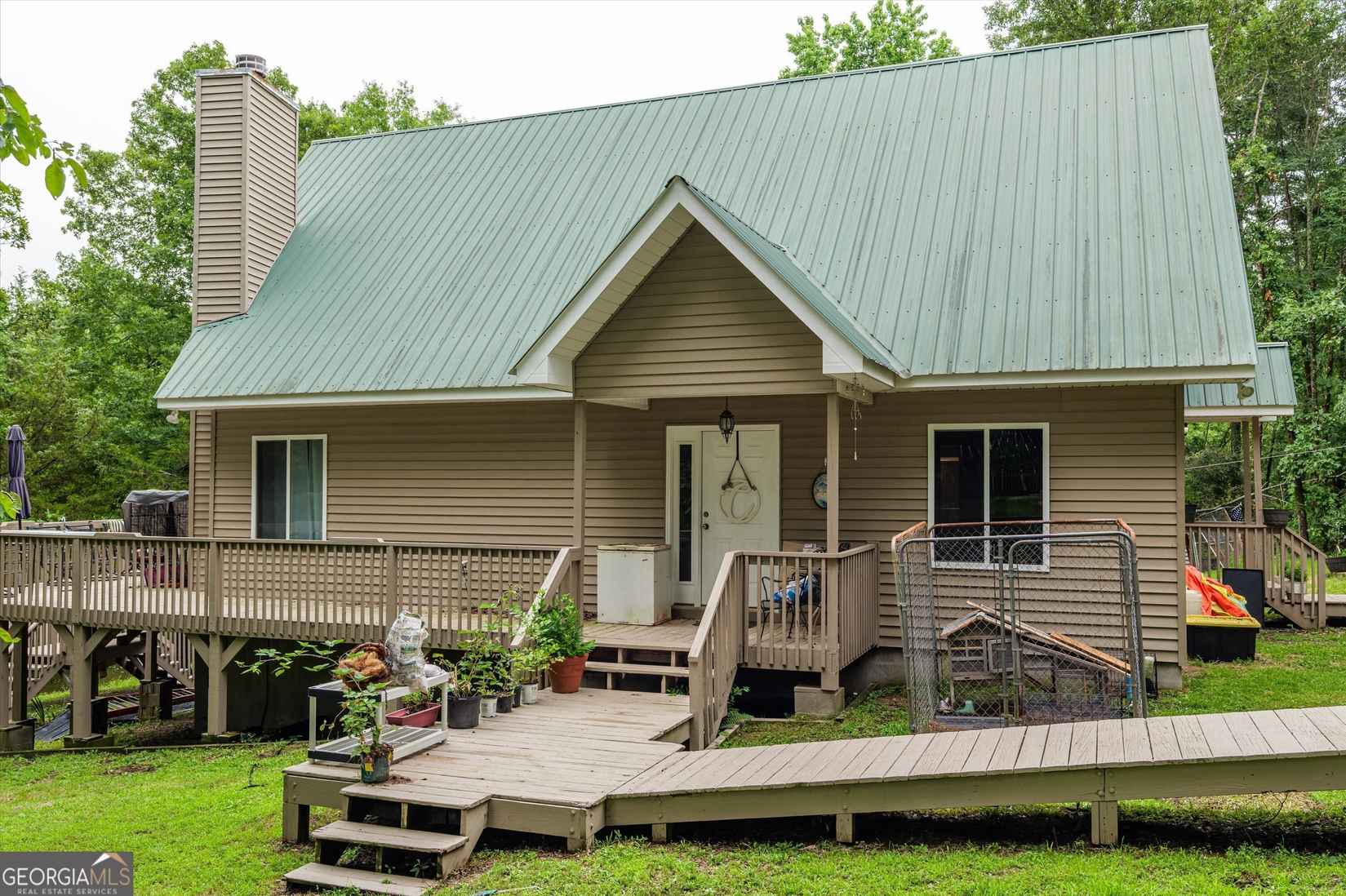 1182 Cedar  