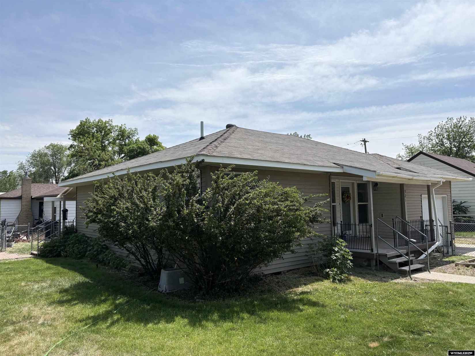 321 N 2nd  