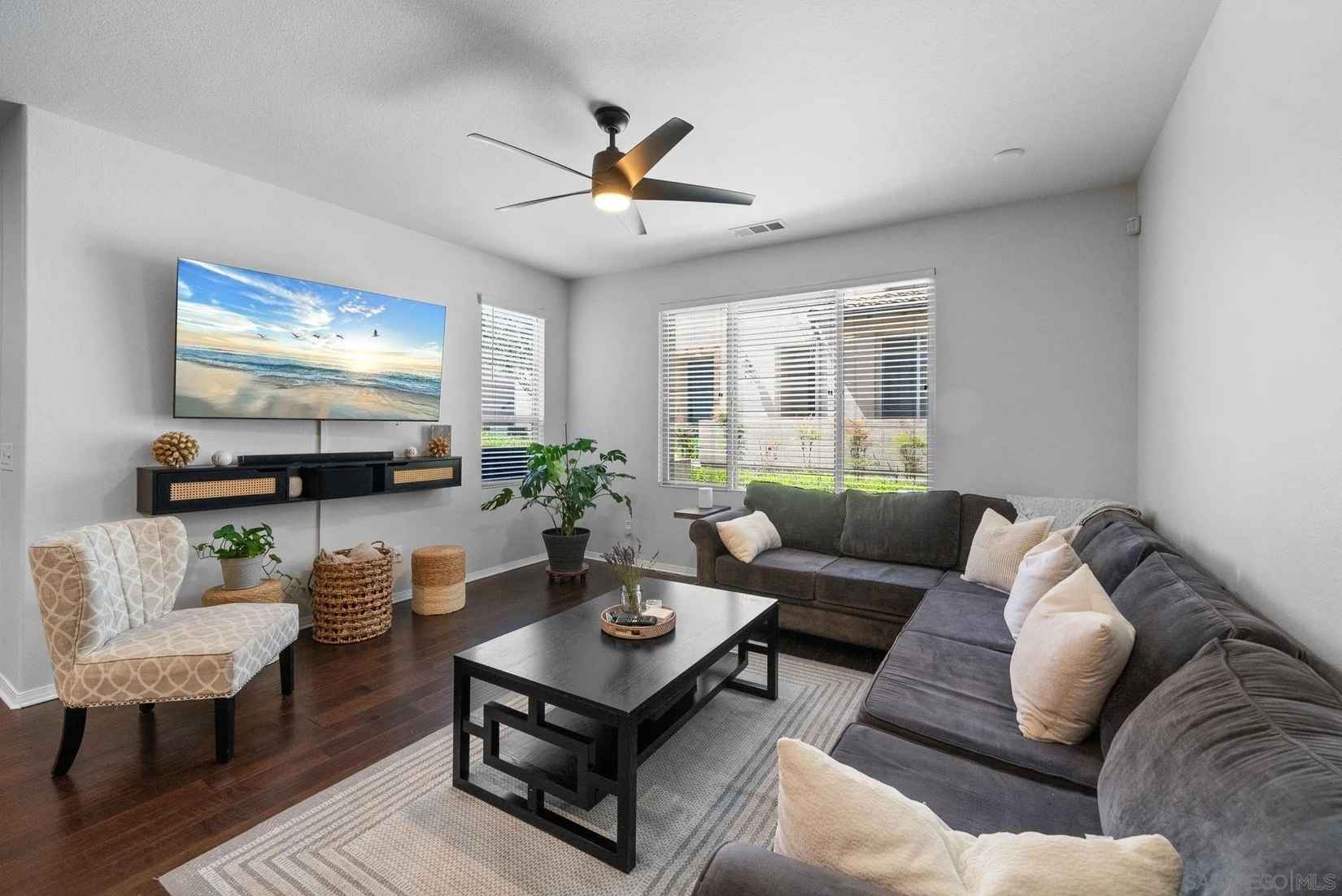 2207 PASADENA Ct  