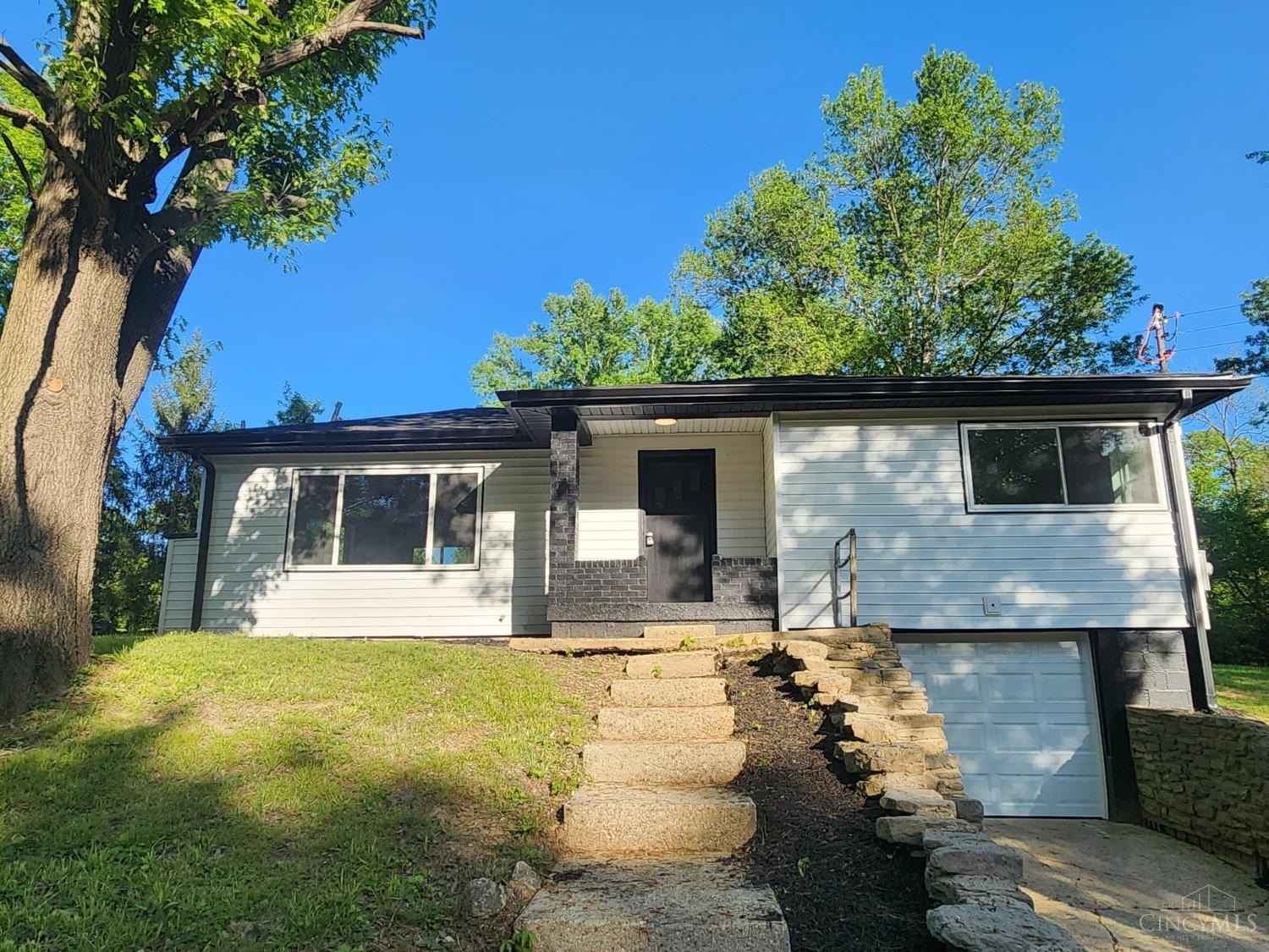 10391 Miami Riv Rd  