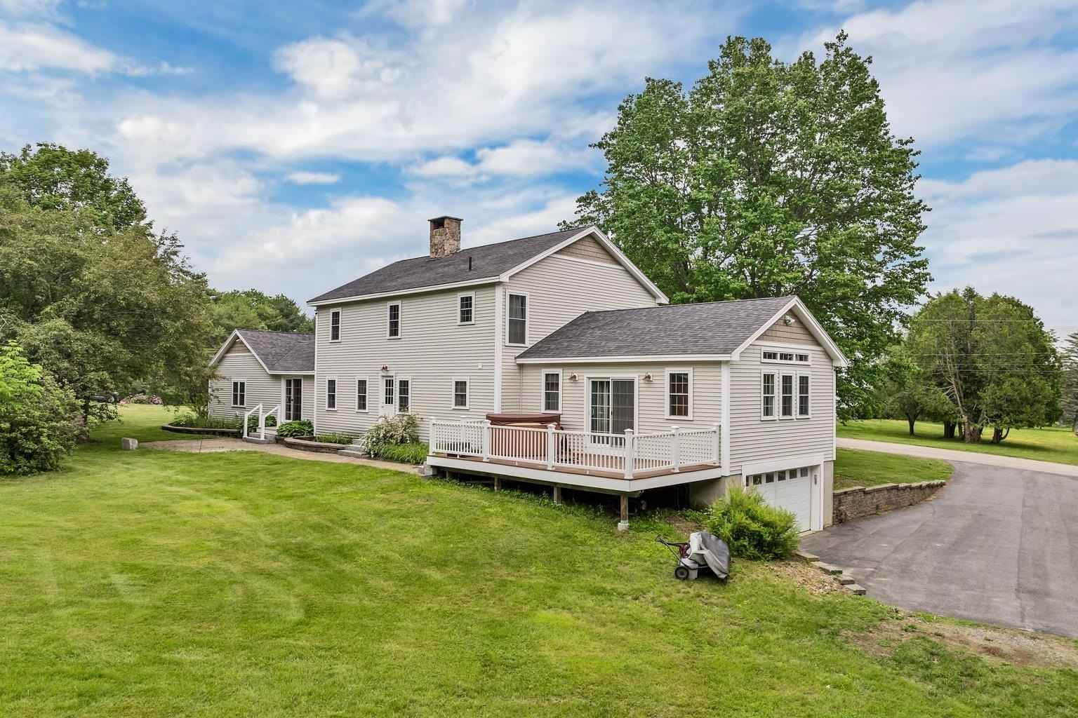 26 Hilltop Dr  