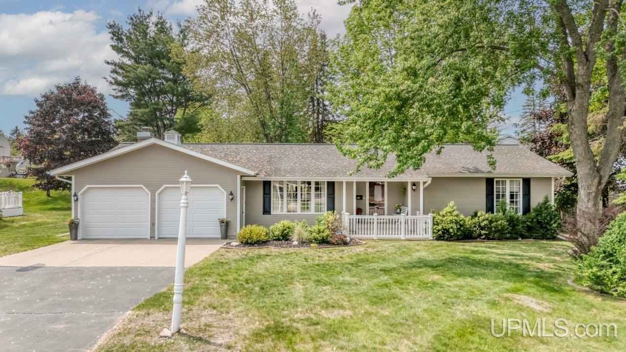 1511 W C  
