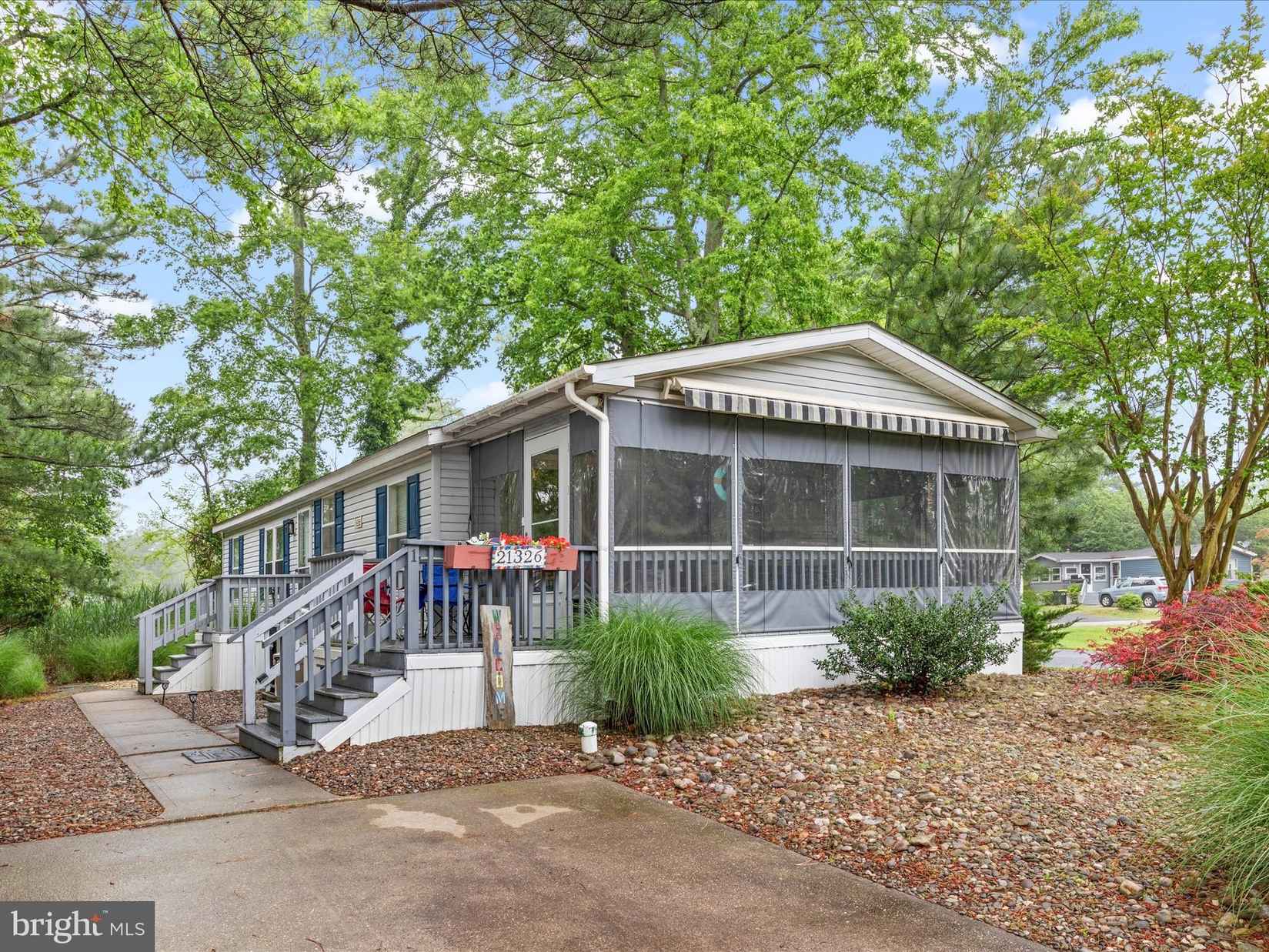 21326 POINT Cir Cir  