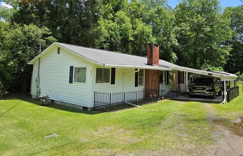 140 A Bell Ave  