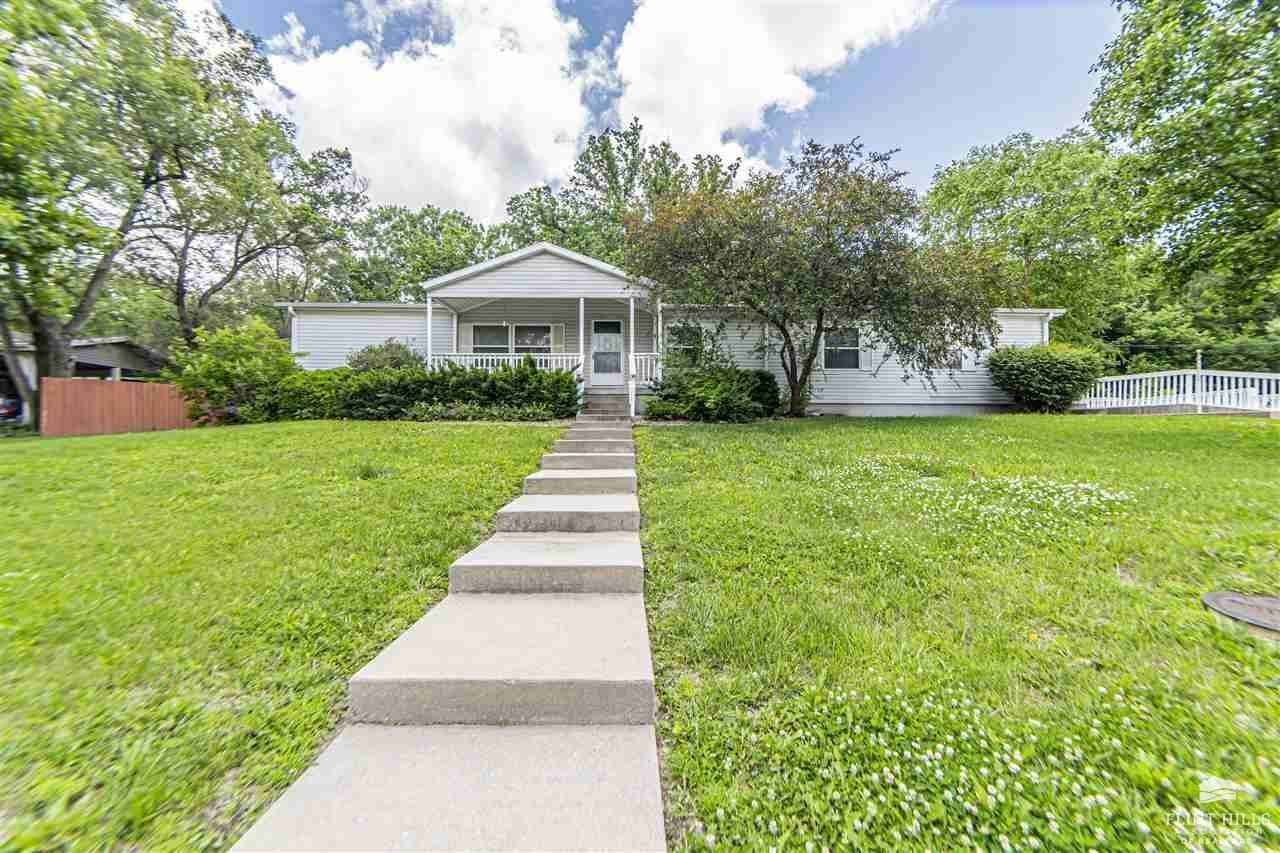 187 East Grandview Dr  