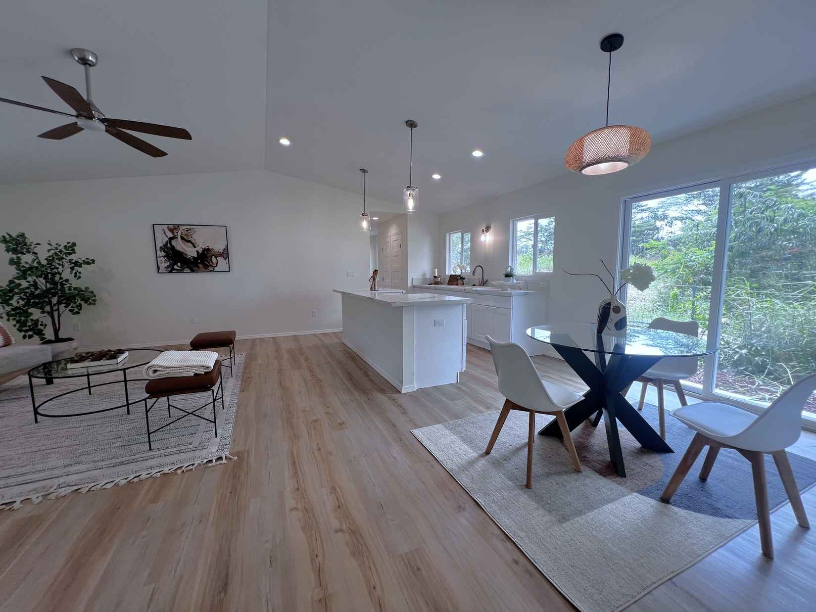 16-2001 Sandalwood Ct  