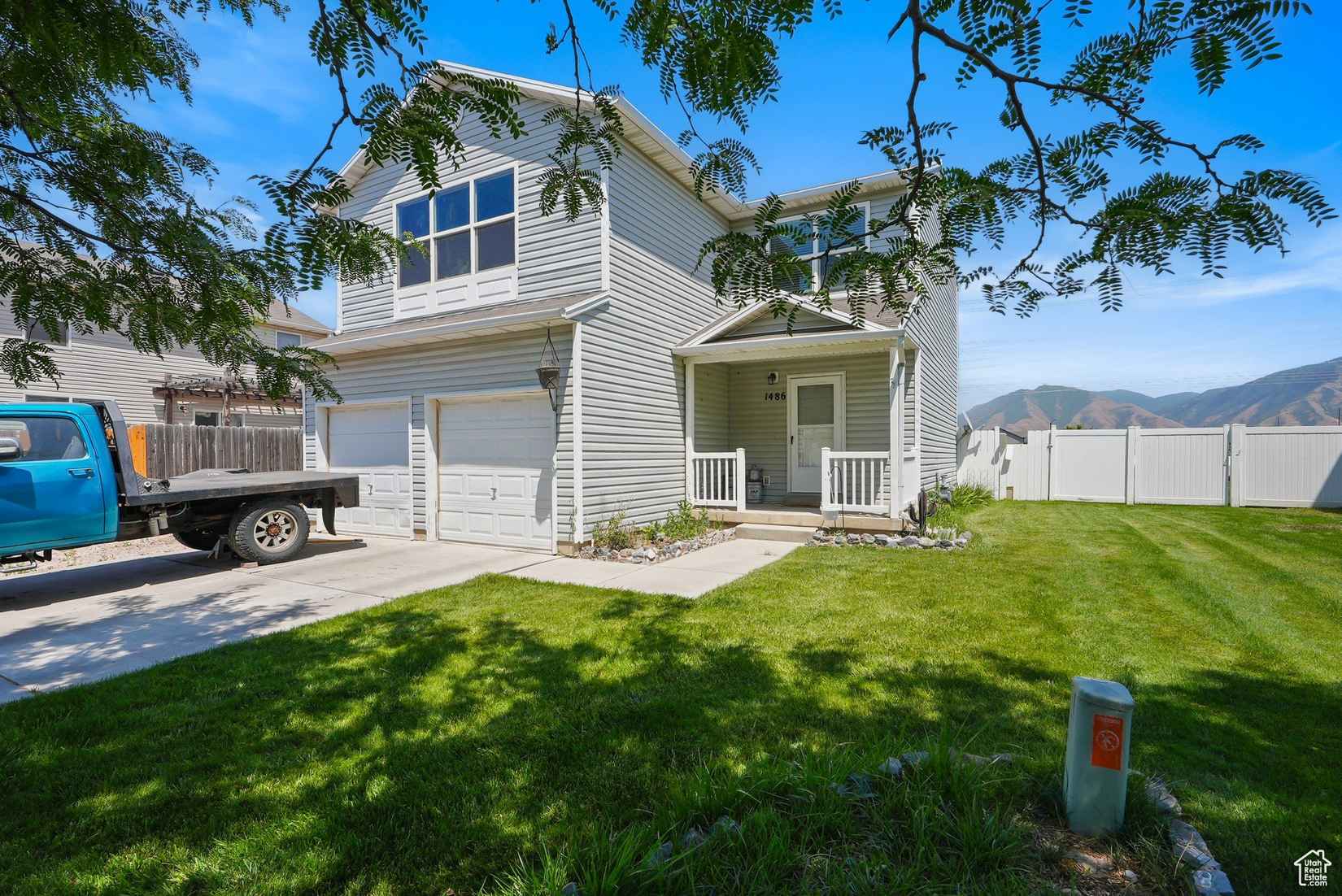 1486 S ARCHMORE  
