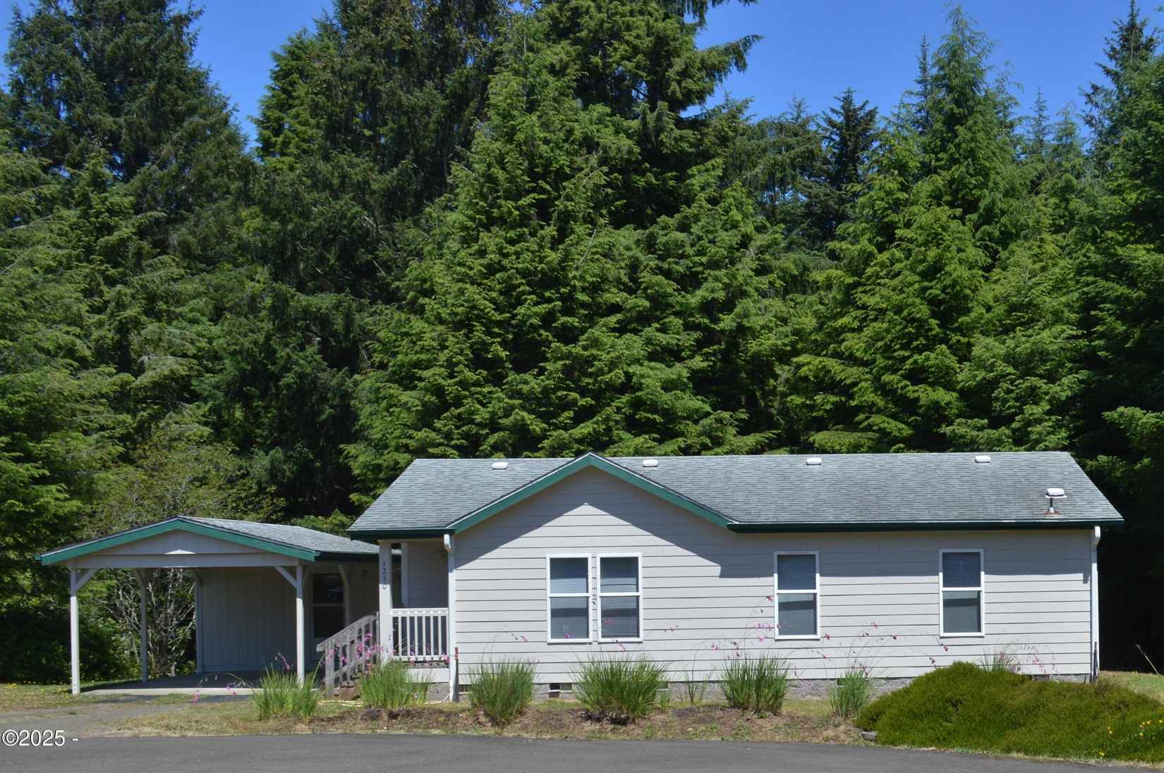 1250 SE Virginia  