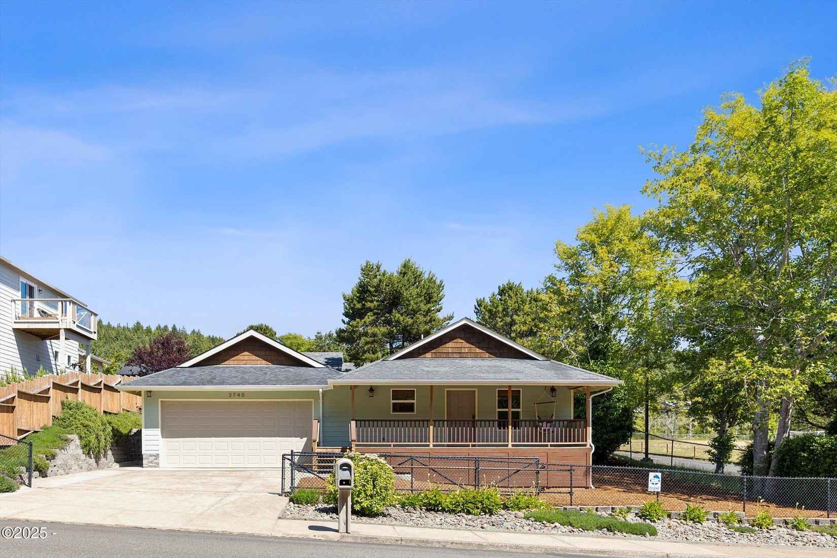 3740 SE Spyglass Rdg  