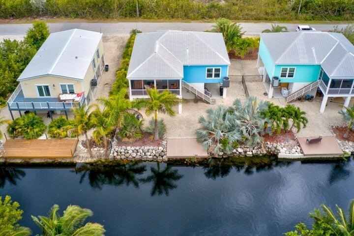 27235 Mariposa Rd  