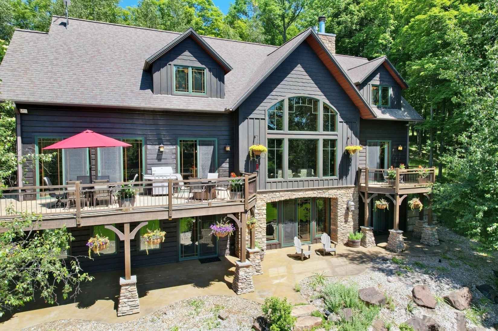 19401 Fish Hawk Lk Rd  
