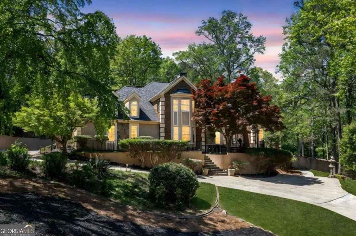 15470 Alpha Woods  