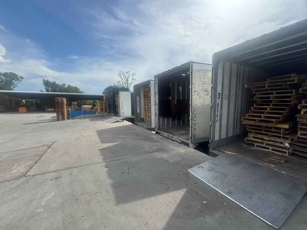 3809 Hwy 32 West  