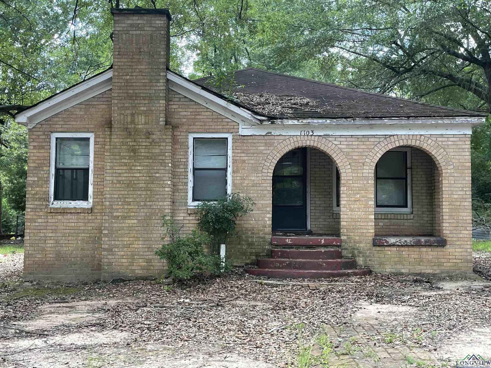 1103 Sanford  
