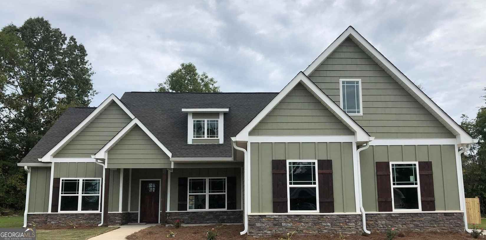 631 Old Summerville Rd  