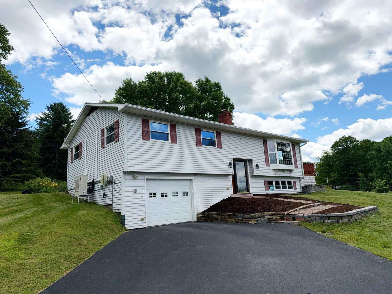 173 Middle Rd  