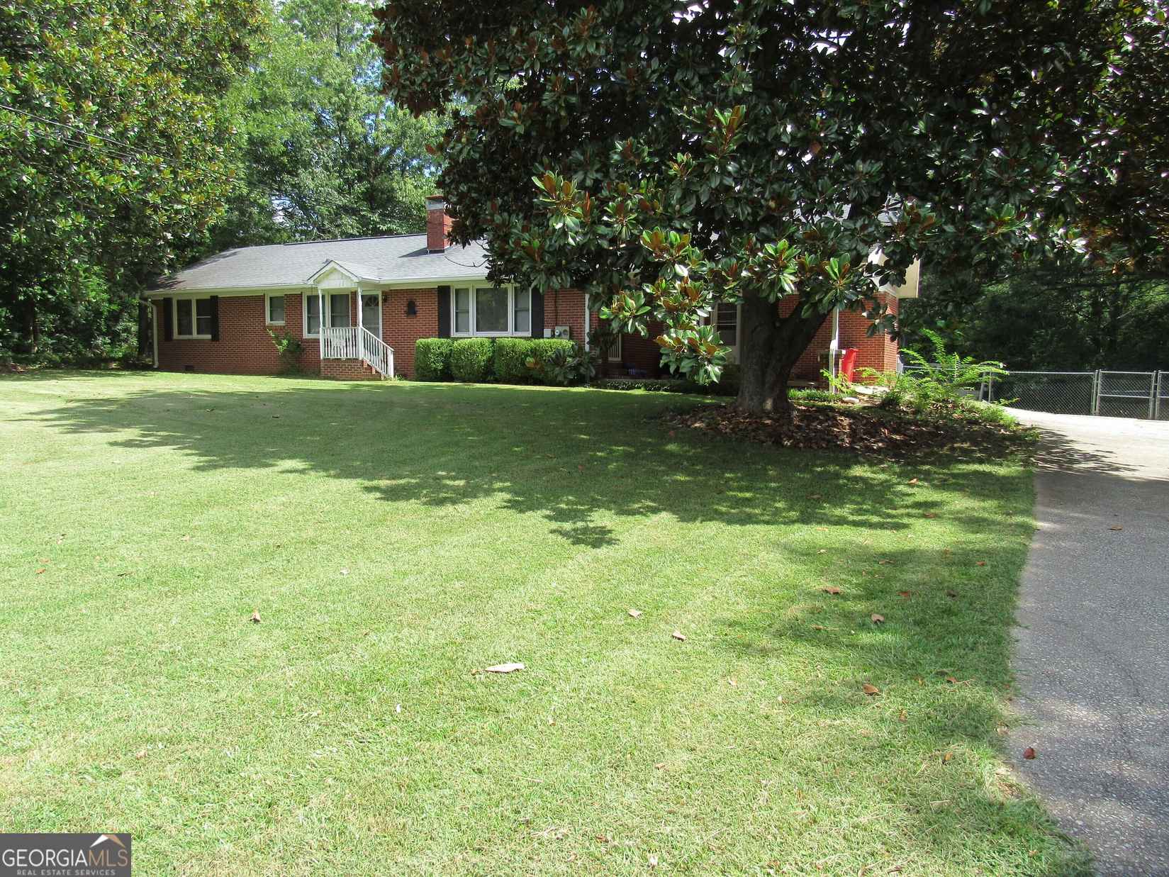 111 Tarpley  