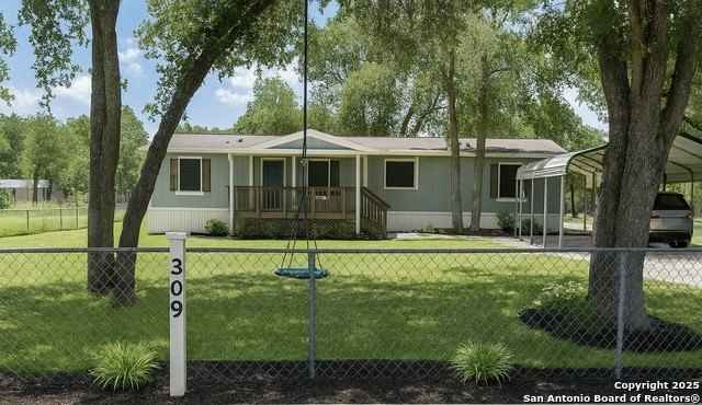 309 Hickory  
