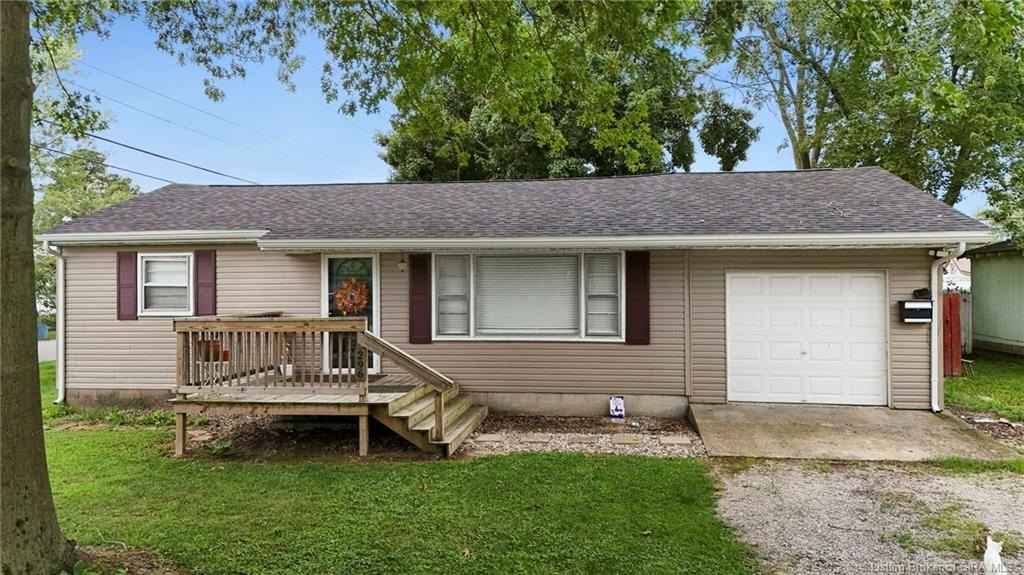 296 S First St  