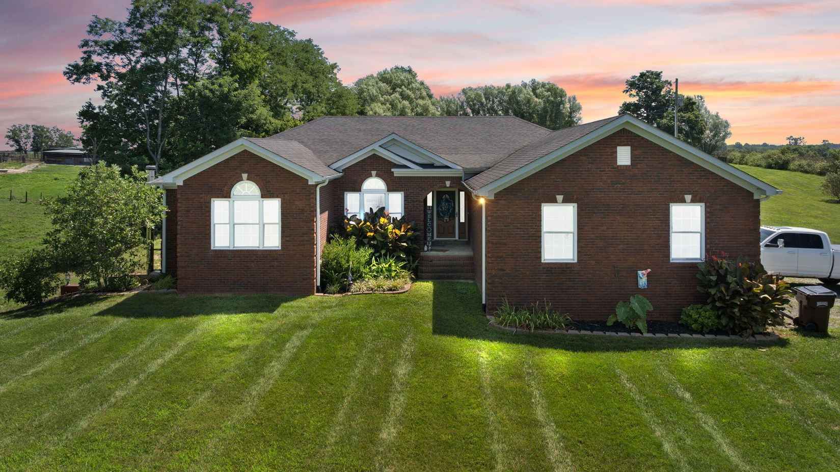 528 Gilberts Creek Road Rd  