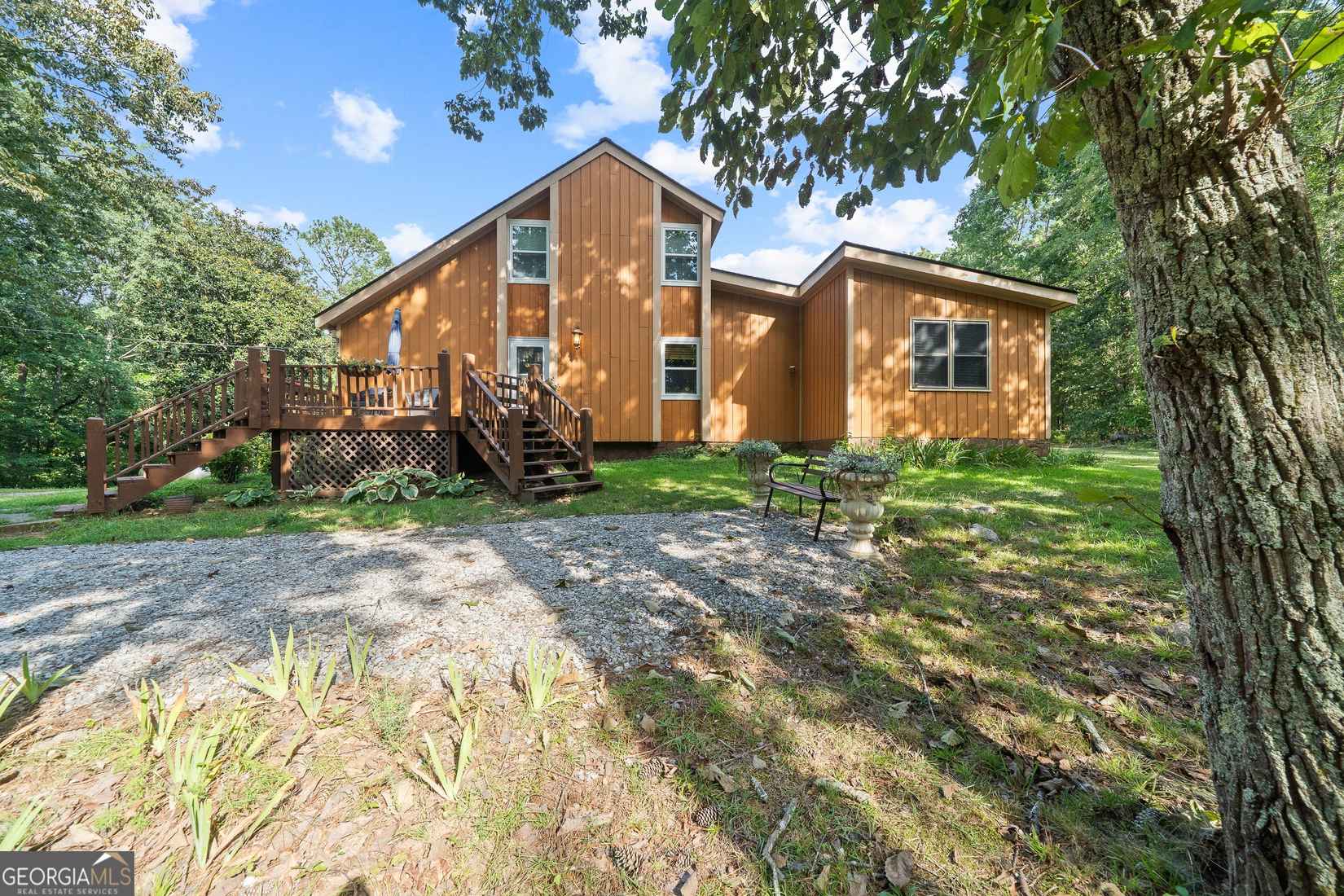 709 Barnes Mtn  