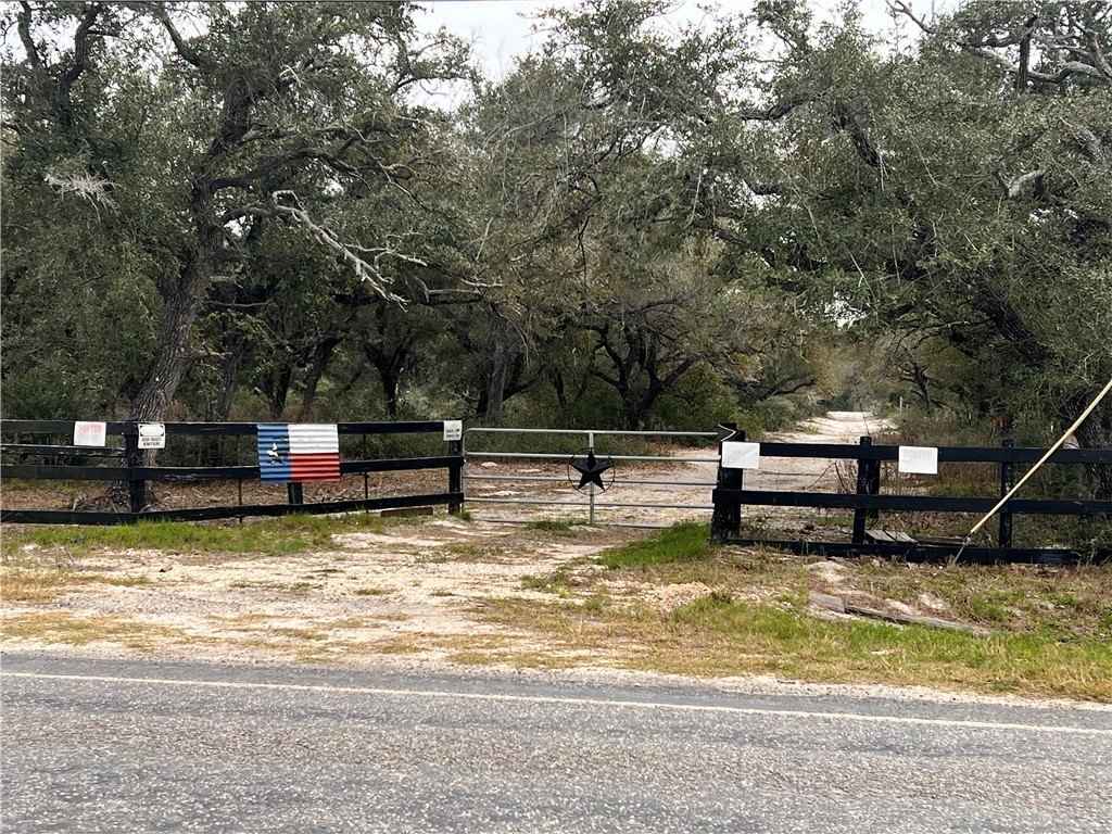 2301-2401 Fm 2165 Lot 0  