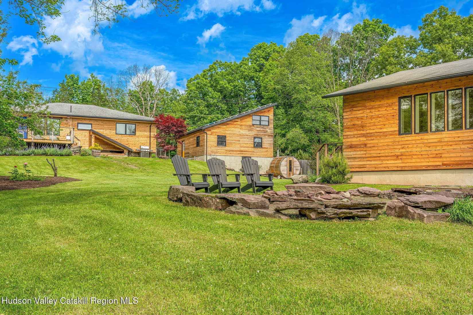 10 Harry Wells Rd  