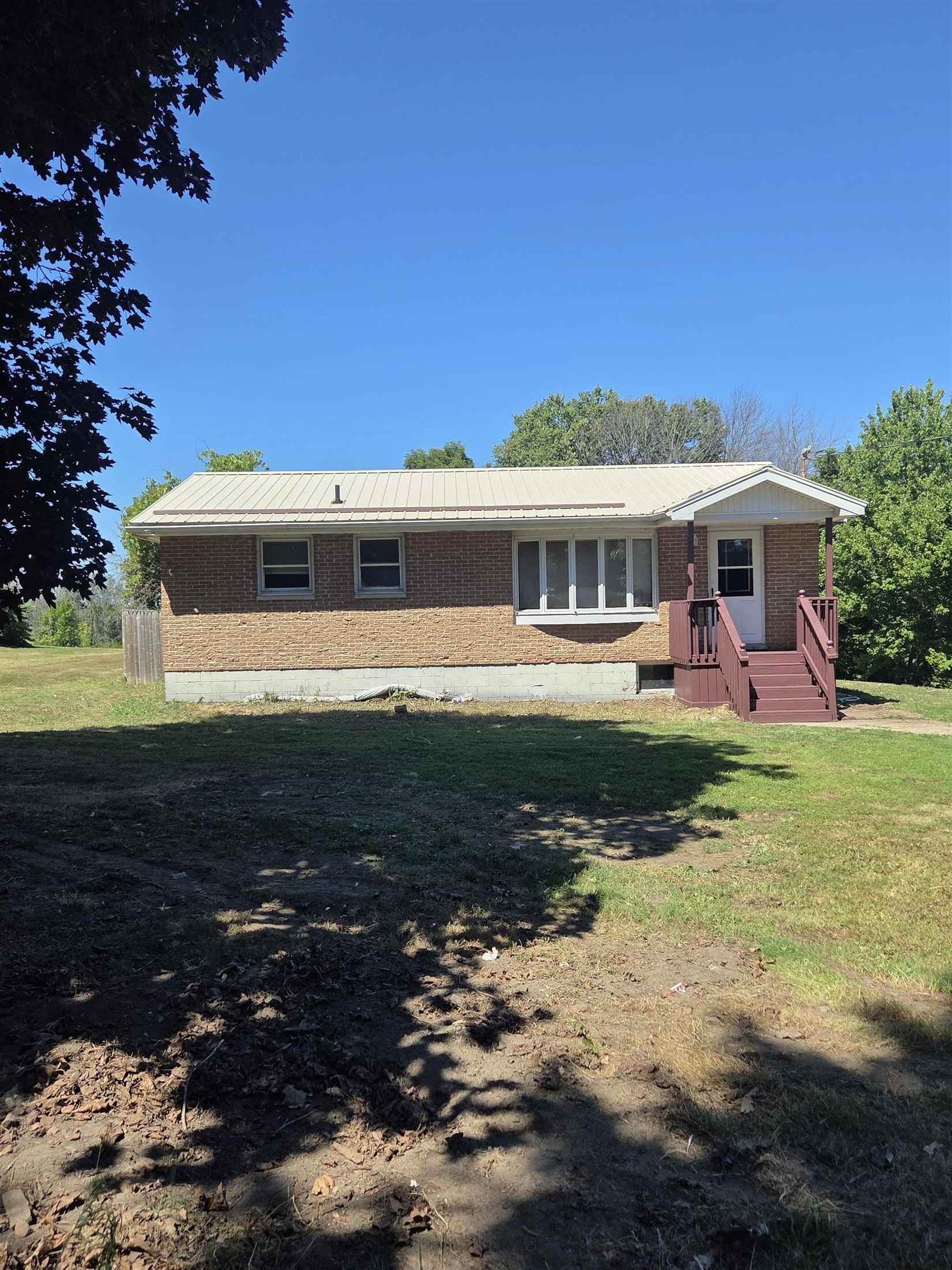 127 S Raquette River Rd  
