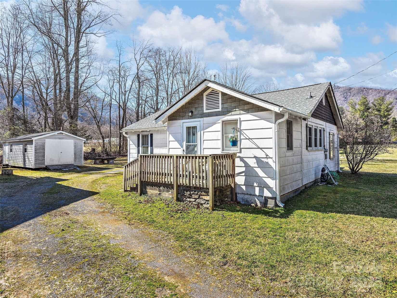 4 74 Tract 1 2 Badd Ln  