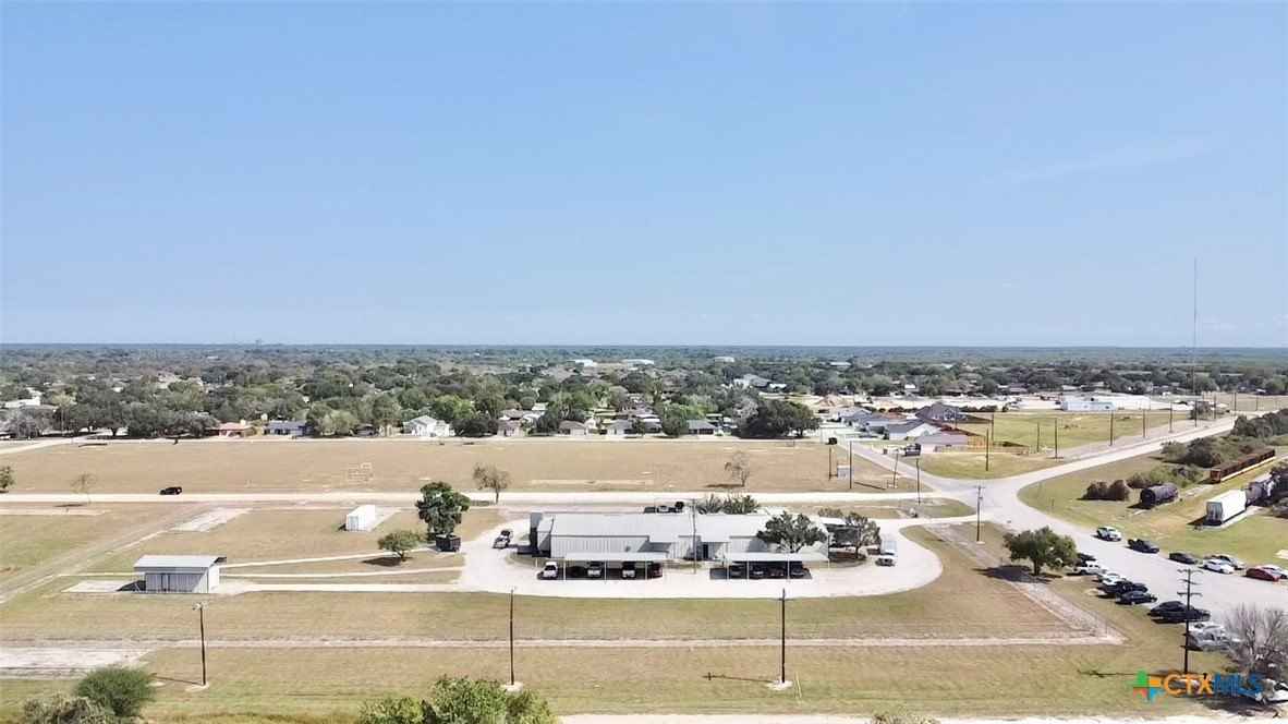 400 Warehouse Rd  