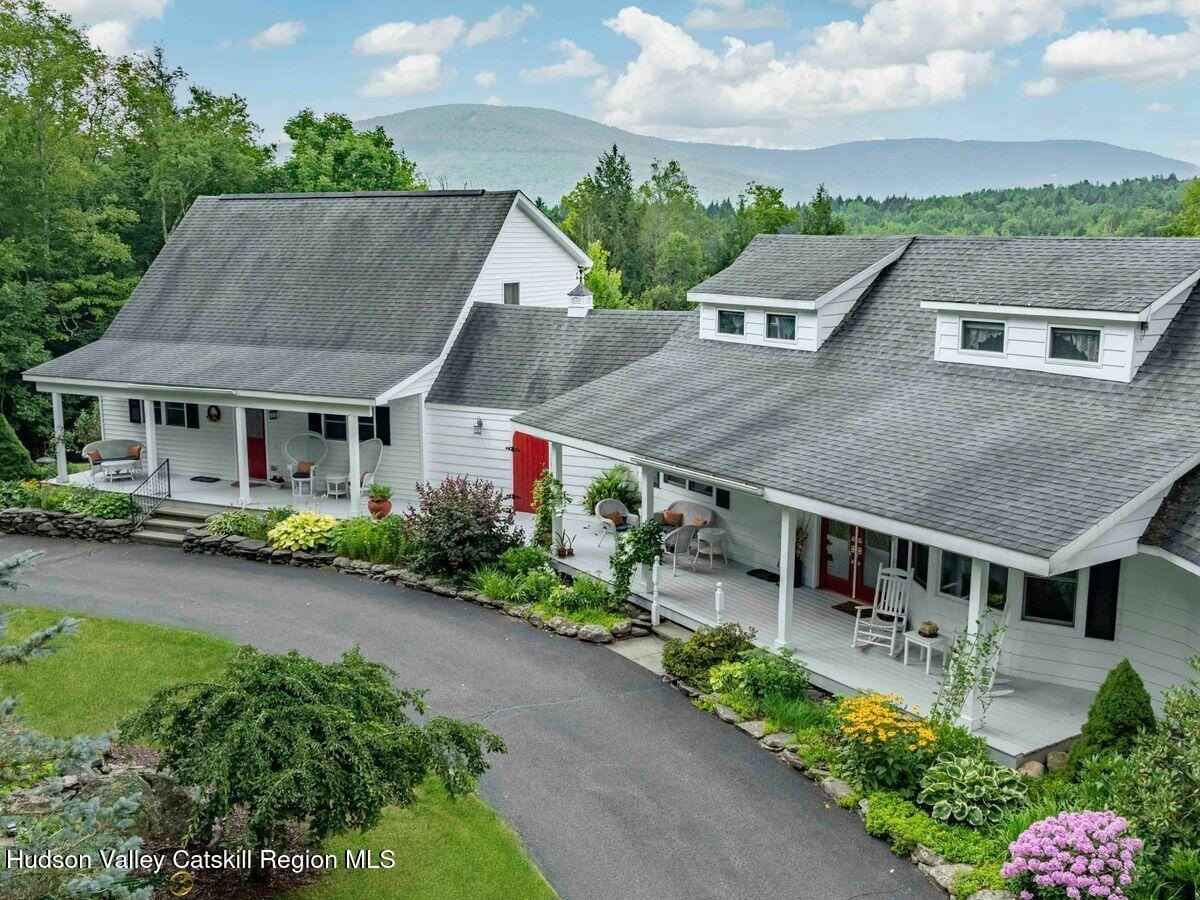 93 99 Nauvoo Rd  