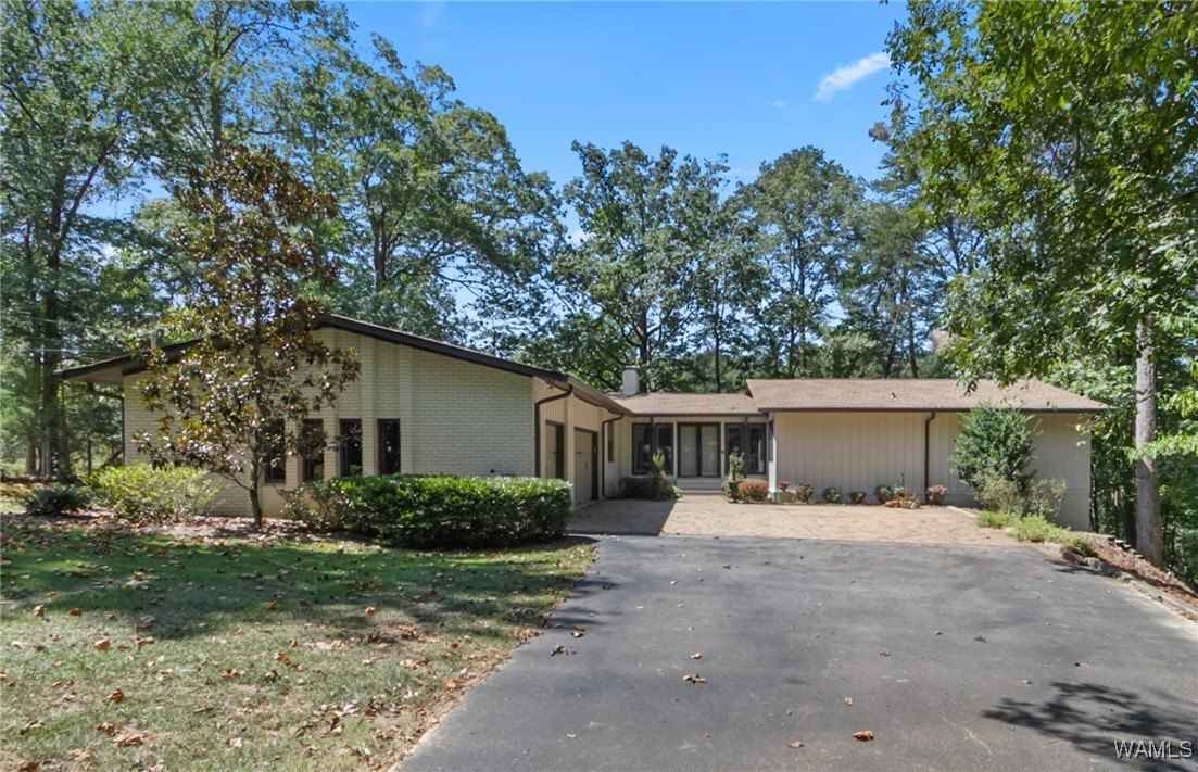 11104 Lighter Dr  