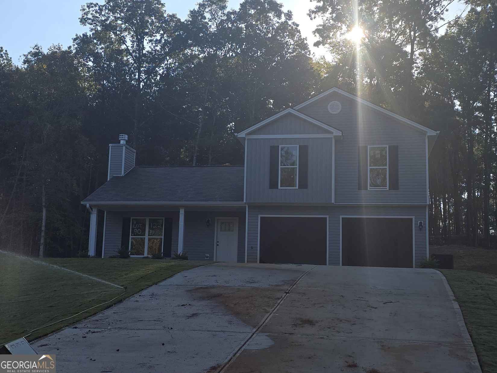 122 Armstrong  