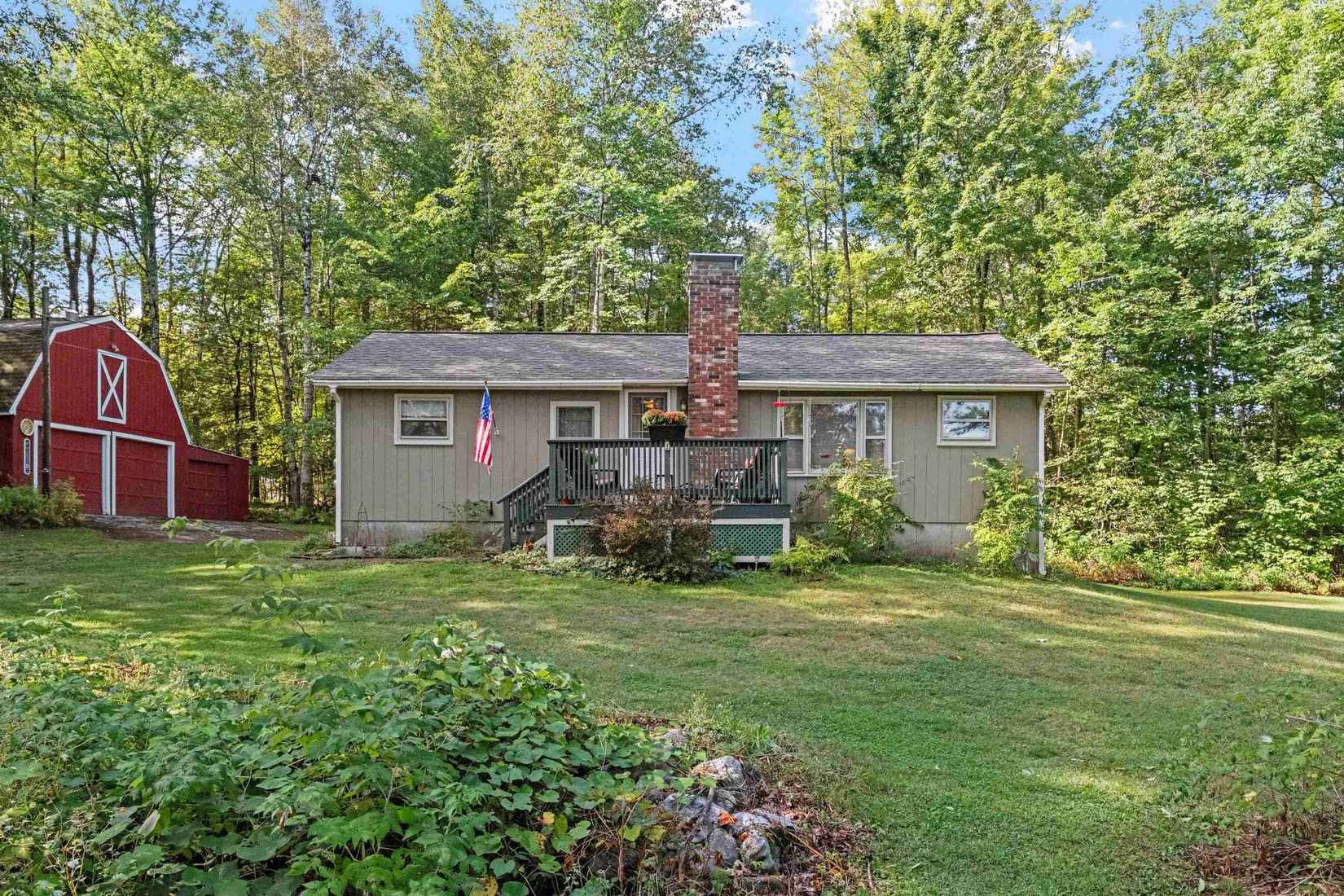 133 137 Browns Pasture Rd  