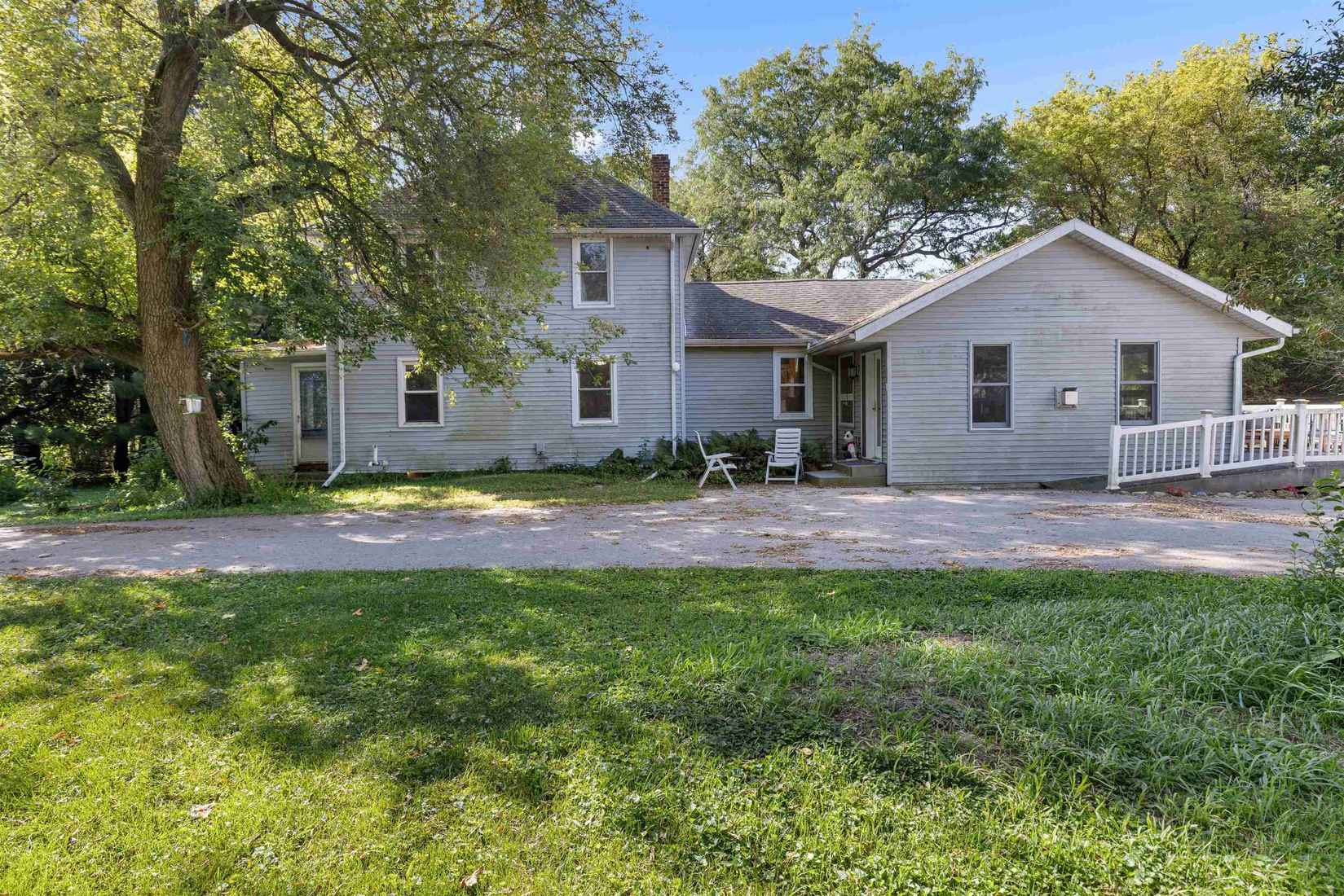 1610 Town Hall Rd  