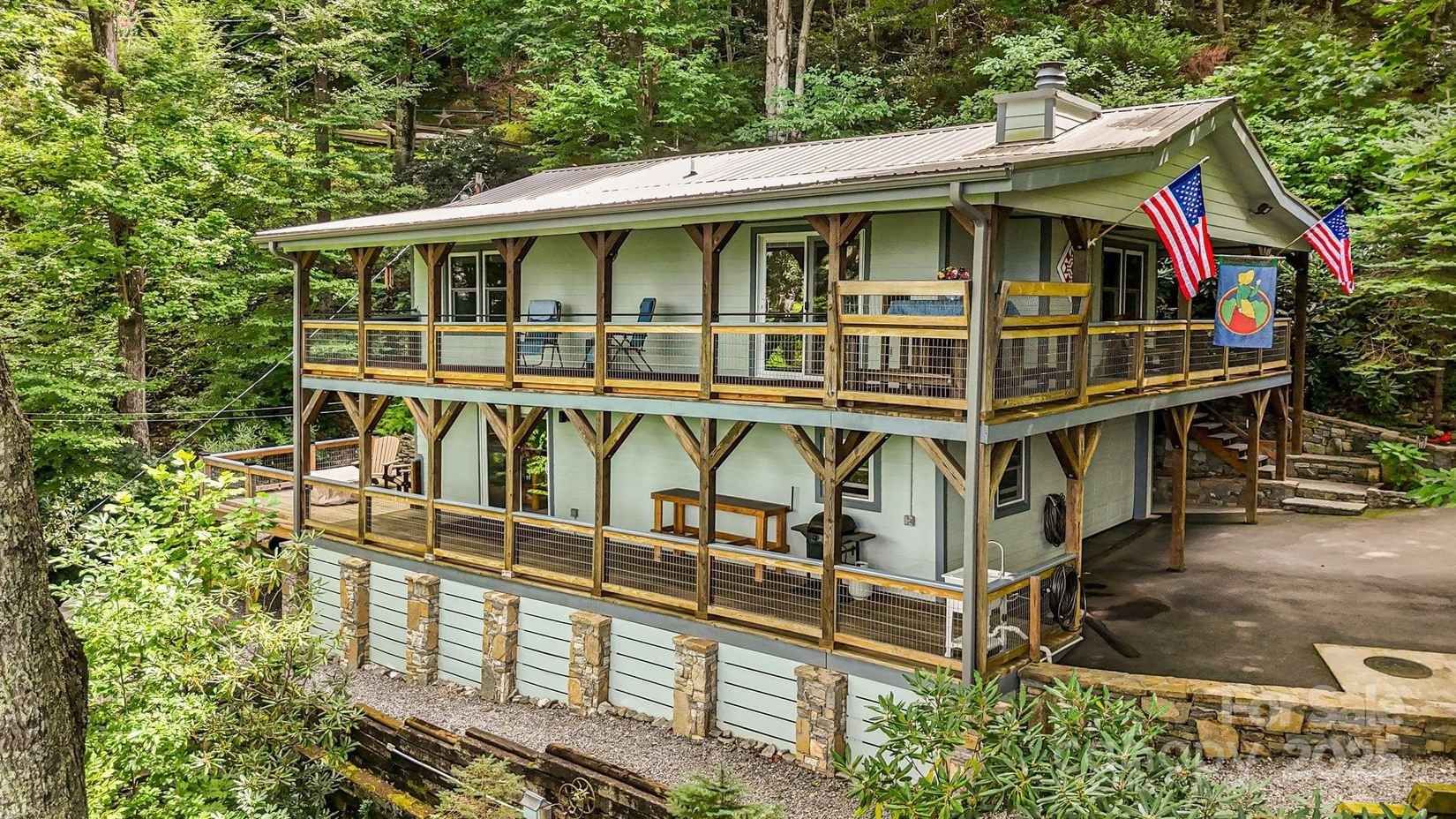 61 Eagle Roost Rd  